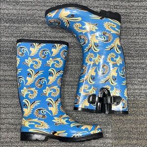 Nomad Women’s Blue and Gold Patterned Rain Boots size 8